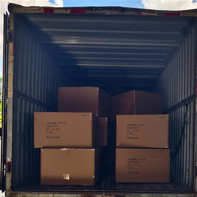 LEGEND TIMES livrează astăzi 800 de genți de golf